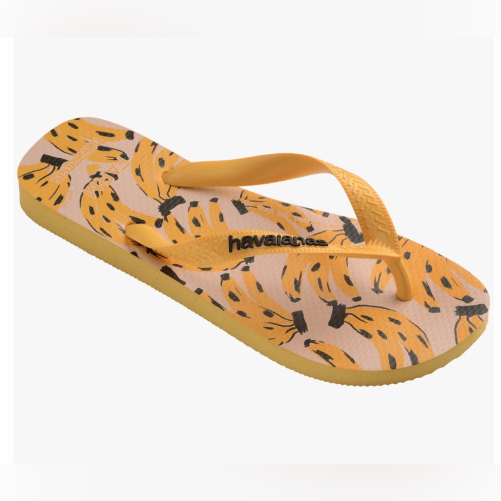 FARM RIO x HAVAIANAS Cheetah Banana Print Flip Flops - Women’s S/M & M/L - New - Picture 3 of 10